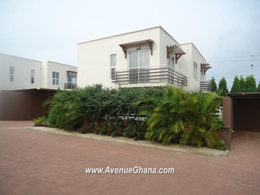 4 bedroom furnished house for rent in Labadi, Accra