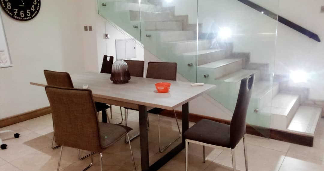 13 Executive 4 bedroom furnished townhouse for rent at North Ridge in Accra