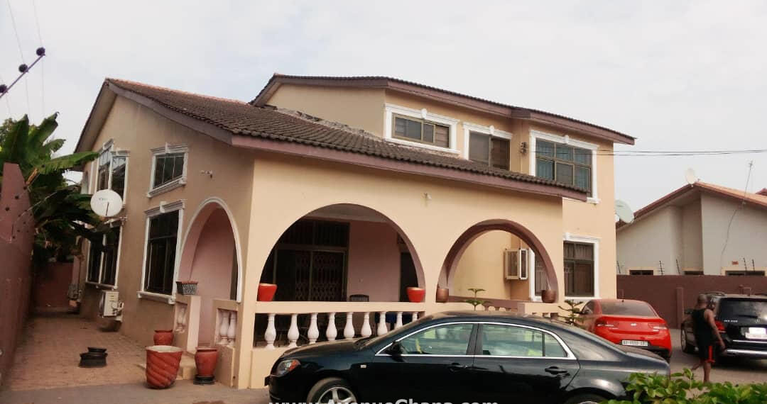 4 bedroom house with large compound for sale at East Legon near Local Government, Accra