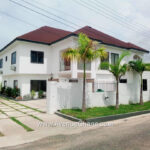 Fully furnished 3 bedroom townhouse behind the Labone Ecobank to let