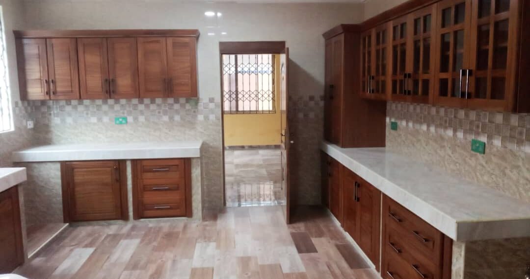 5 bedroom house for rent at Tema Gulf City near The Gulf City Police Station