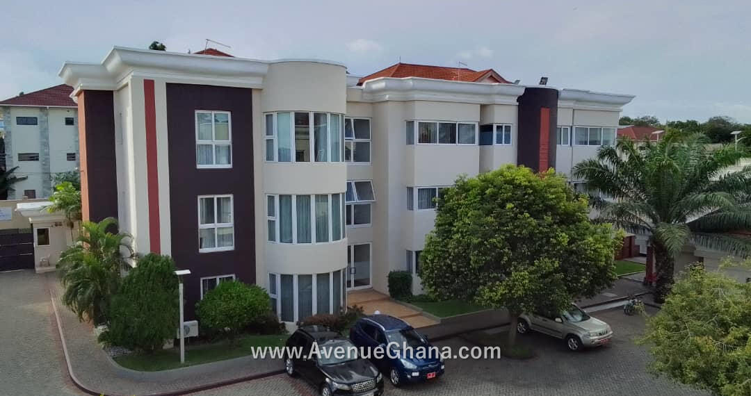 5 bedroom furnished townhouse for rent in Cantonments near the Police Head Quarters in Accra Ghana