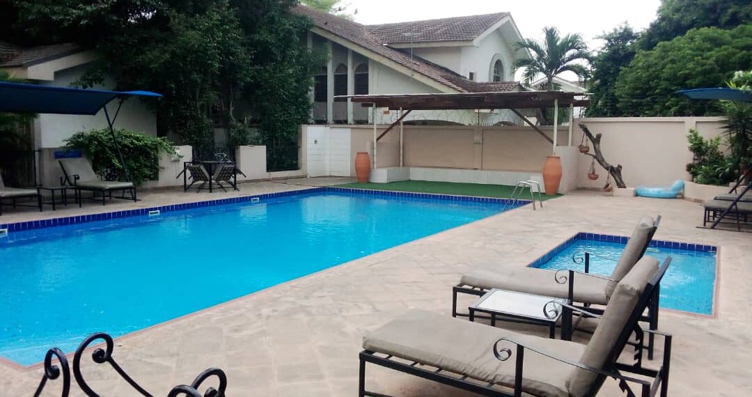 3 bedroom townhouse with private swimming pool for rent at Ridge near GIJ Accra