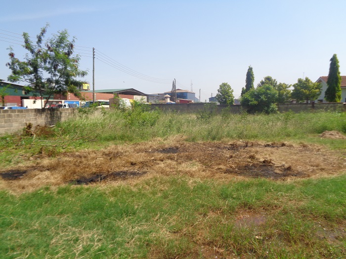 One plot of land at Adjiringanor School Junction for sale