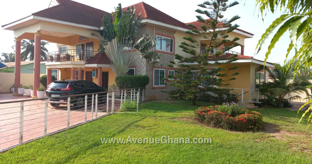 Executive 5 bedroom house on 2 plots for rent at New Legon in Accra Ghana