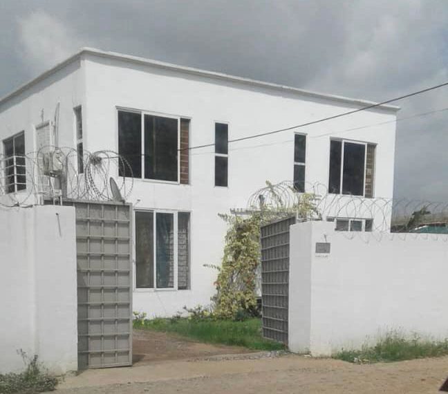 4 bedroom House convertible to two bedroom apartments for sale at Pokuase near ACP Estate in Accra Ghana